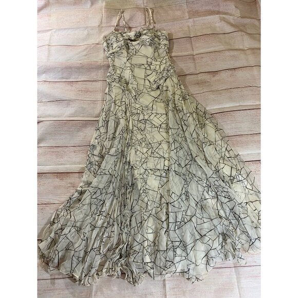 Carolina Herrera Women's Cream/Black Layered 100% Silk Dress - 6 - Picture 8 of 17